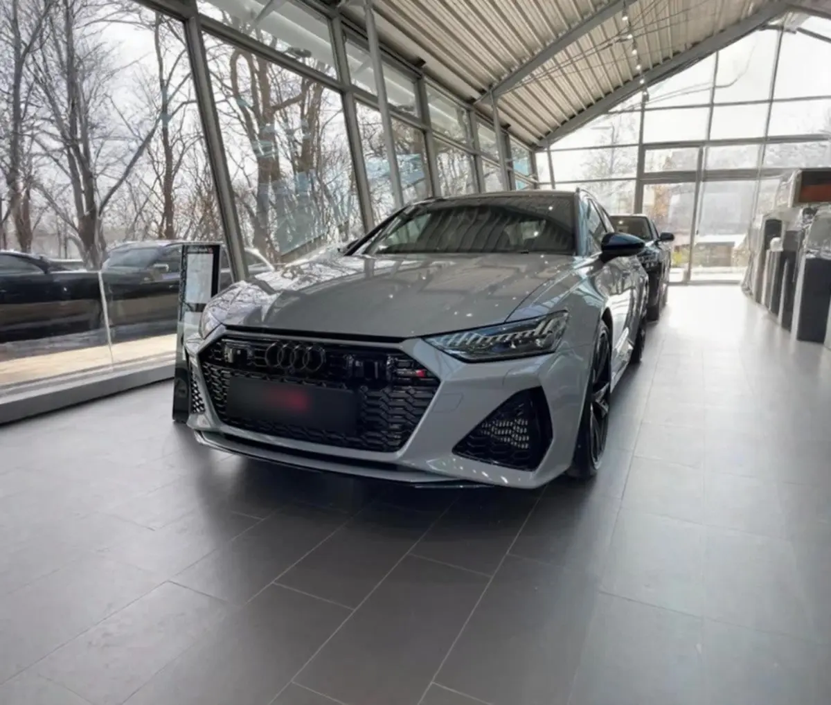 Audi RS6 Dynamic 2023 — Luxury Car Rental Switzerland, Switzerland. Audi RS6 Dynamic in Switzerland The Audi RS6 Dynamic, model year 2023, is available for…