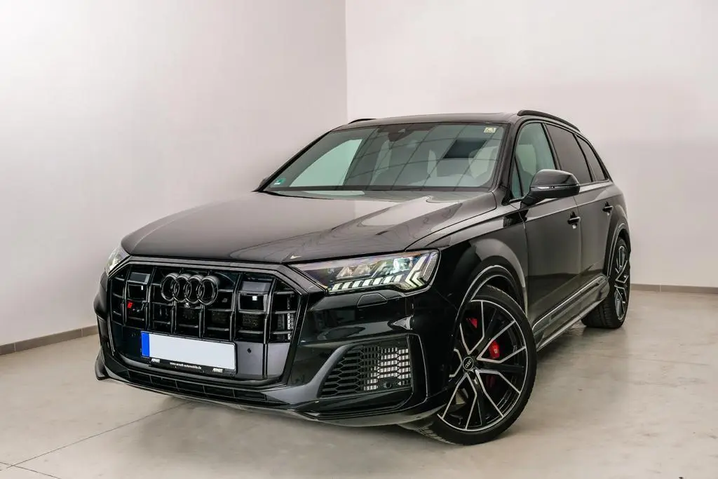 Audi SQ7 2025 — Luxury Car Rental Switzerland, Switzerland. Audi SQ7 в Switzerland Audi SQ7 2025 года можно арендовать в Switzerland как внедорожник…