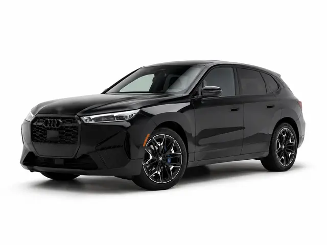 Audi SQ7 7seater 2023 — Luxury Car Rental Switzerland, Switzerland