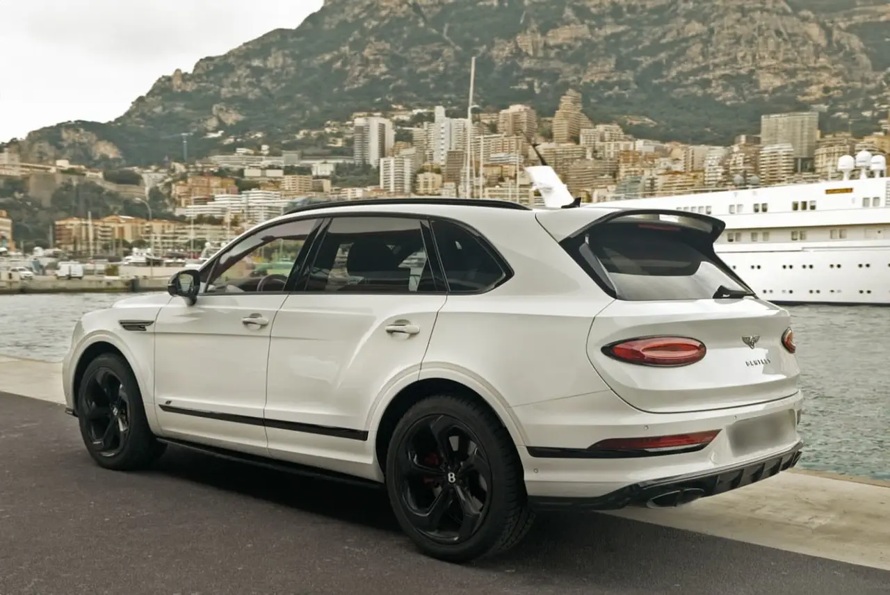 Bentley Bentayga V8-S 2024, exterior — Luxury Car Rental Switzerland, Switzerland. Bentley Bentayga V8-S in Switzerland The Bentley Bentayga V8-S is available for rental in…