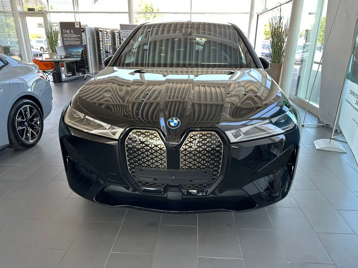 BMW IX M60 2023, front view — Luxury Car Rental Switzerland, Switzerland. BMW IX M60 in Switzerland The BMW IX M60 2023 is available for rental in Switzerland as…