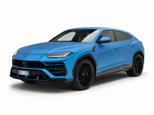 Lamborghini Urus SE 2025 — Luxury Car Rental Switzerland, Switzerland