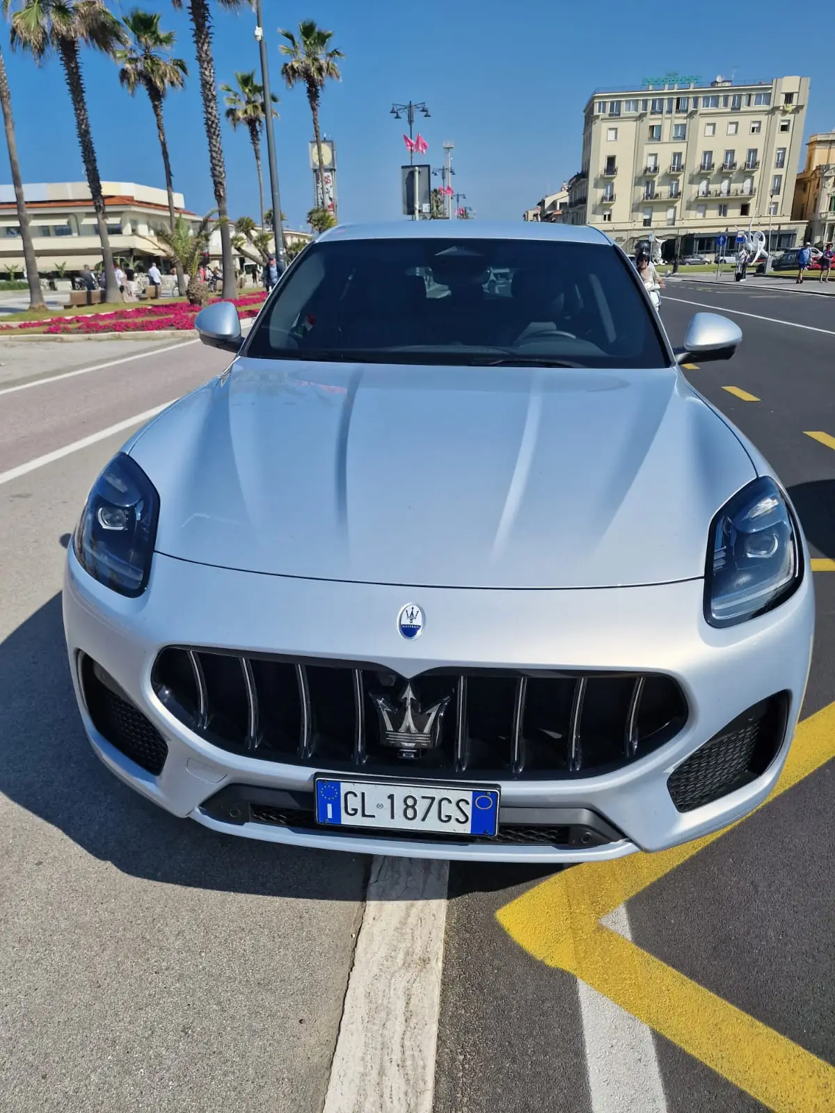 Maserati Grecale GT 2025 — Luxury Car Rental Switzerland, Switzerland. Maserati Grecale GT в Швейцарии Maserati Grecale GT 2025 года представлена в парке…
