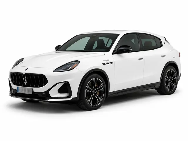 Maserati Grecale GT 2025 — Luxury Car Rental Switzerland, Switzerland