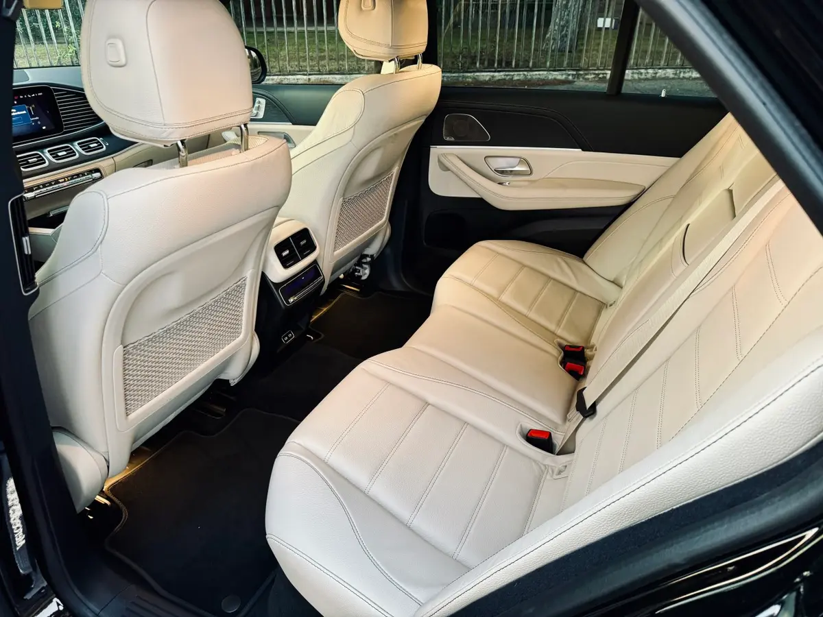 Mercedes Benz GLS Maybach 2022, front view — Luxury Car Rental Switzerland, Switzerland. Mercedes Benz GLS Maybach in Switzerland The Mercedes Benz GLS Maybach, model year 2022,…