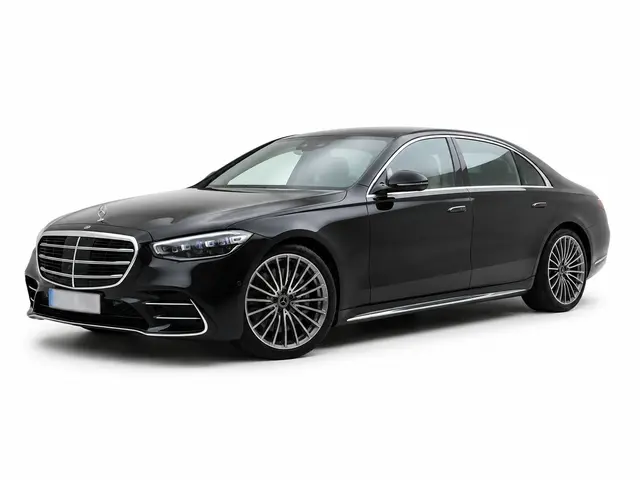 Mercedes Benz S-klasse S400 Long 4-Matic 2023 — Luxury Car Rental Switzerland, Switzerland