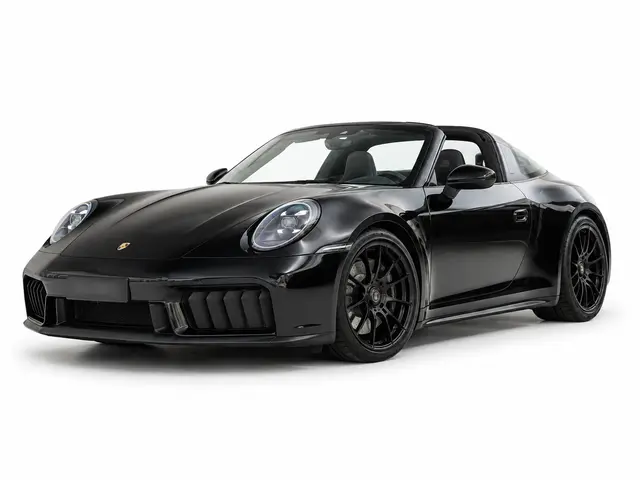 Porsche 911 Targa 2025 — Luxury Car Rental Switzerland, Switzerland