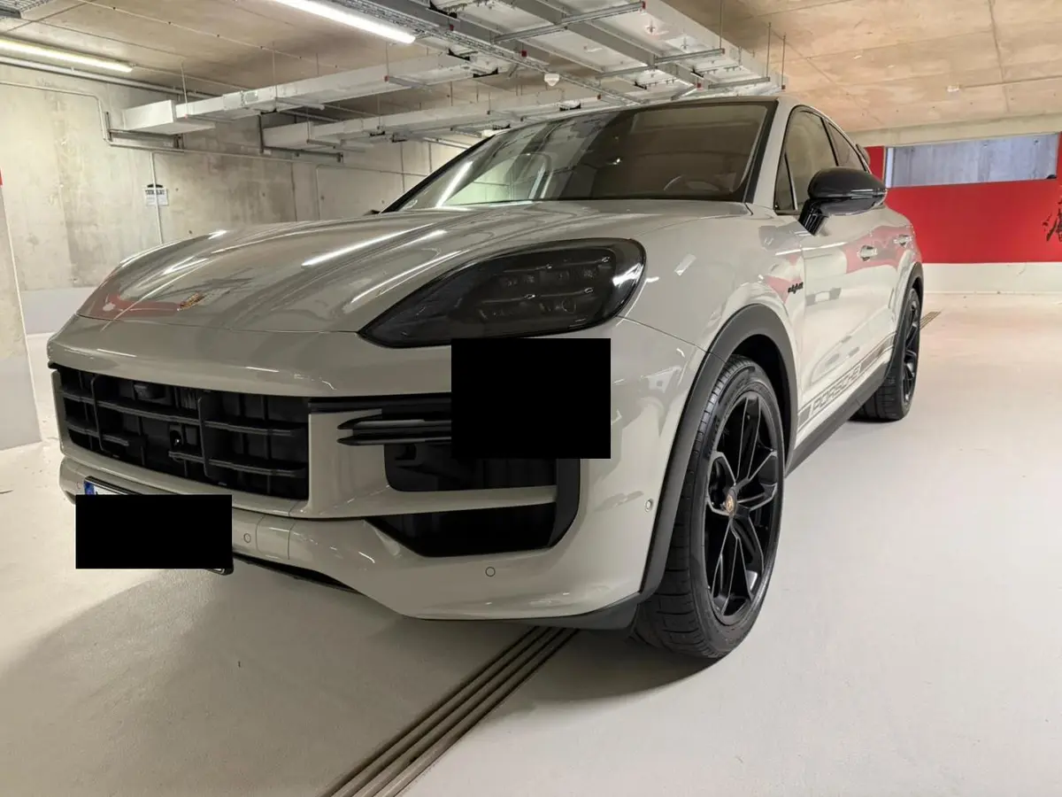 Porsche Cayenne Turbo E-Hybrid Coupé GT 2026 — Luxury Car Rental Switzerland, Switzerland. Porsche Cayenne Turbo E-Hybrid Coupé GT in Switzerland The Porsche Cayenne Turbo E-Hybrid…