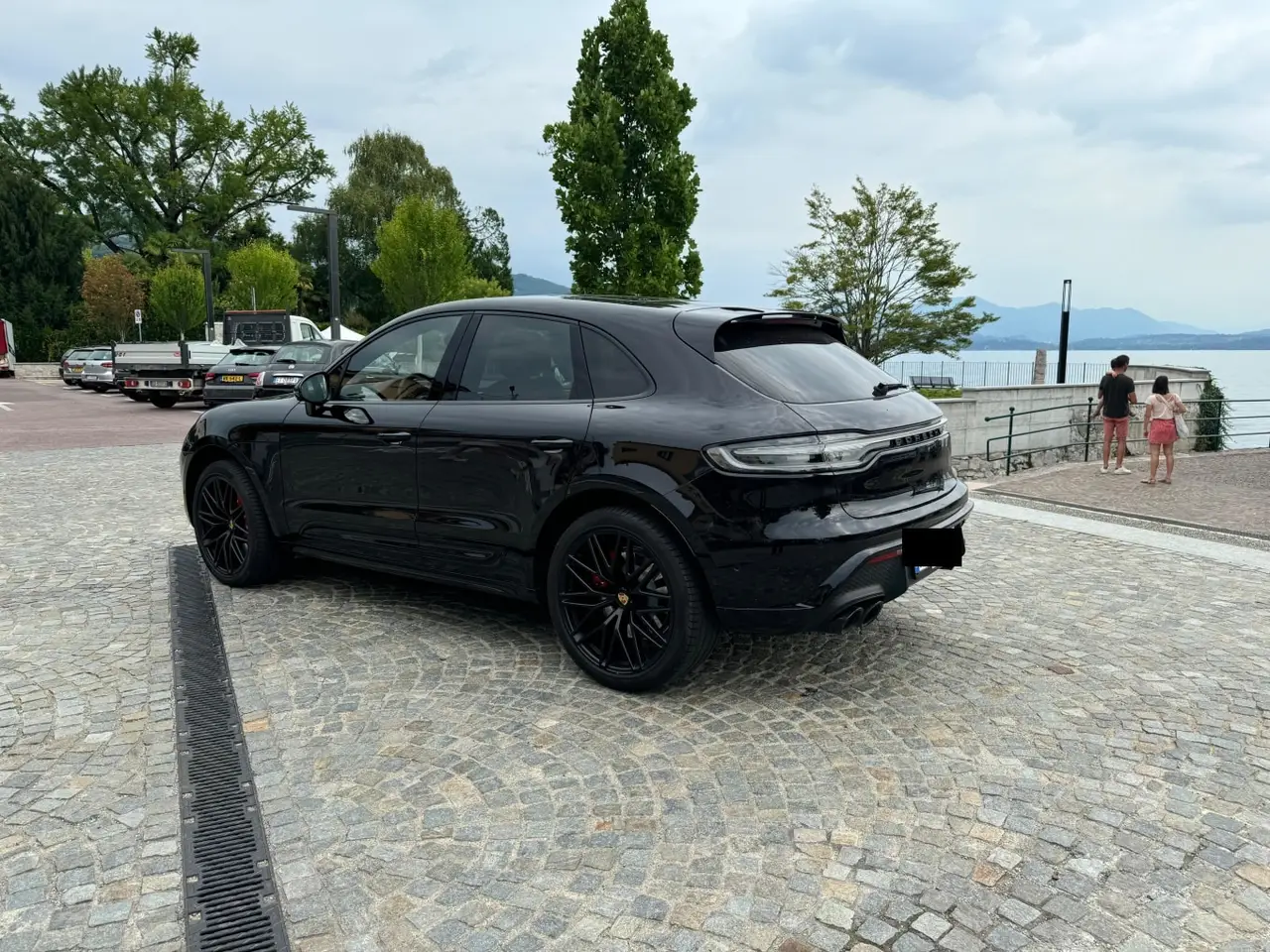 Porsche Macan GTS 2024, front view — Luxury Car Rental Switzerland, Switzerland. Porsche Macan GTS in Switzerland The Porsche Macan GTS 2024 is available to rent in…
