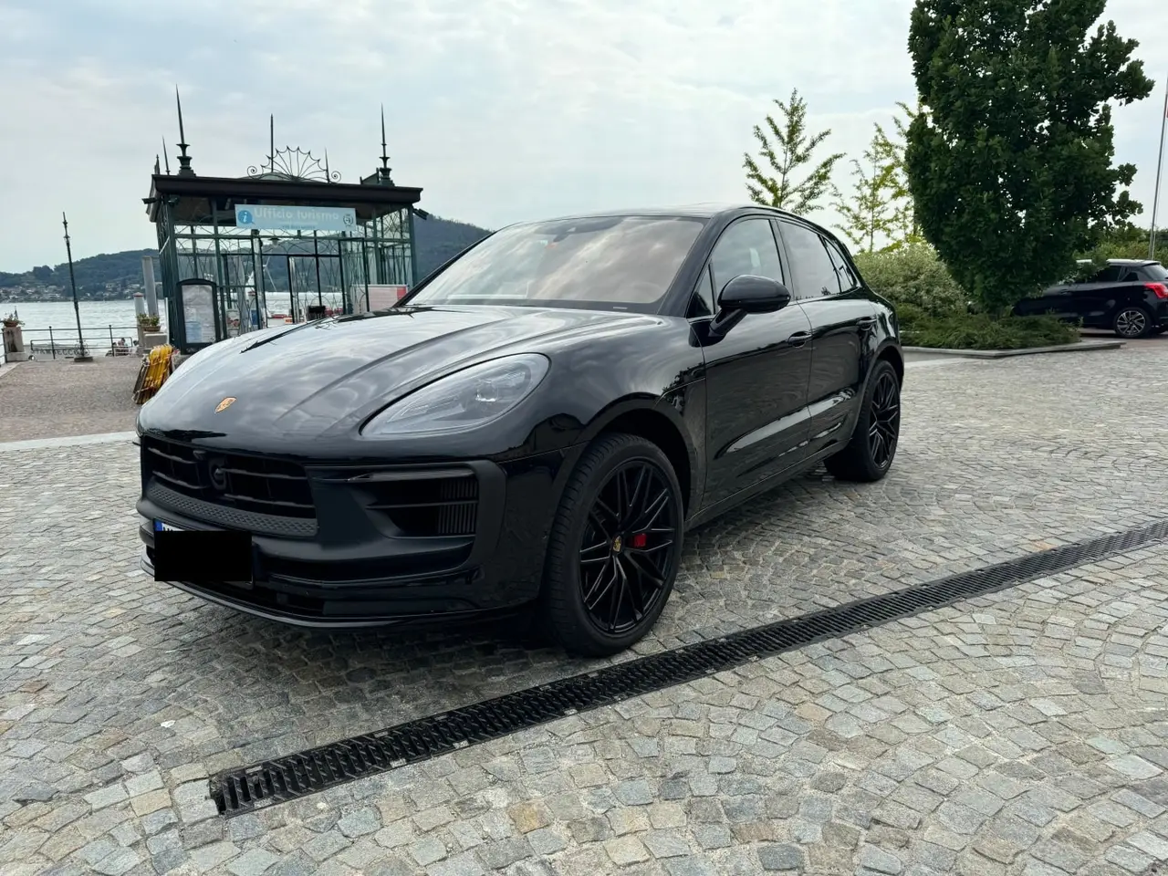 Porsche Macan GTS 2024, rear view — Luxury Car Rental Switzerland, Switzerland. Porsche Macan GTS in Switzerland The Porsche Macan GTS 2024 is available to rent in…