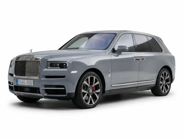 Rolls-Royce Cullinan 2025 — Luxury Car Rental Switzerland, Switzerland